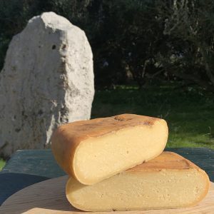 Semi-cured cheese mahón son sisivineta 325g